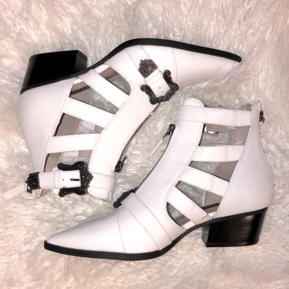 NINE WEST BOOTIES 6.5 NWOT - Picture 4 of 9